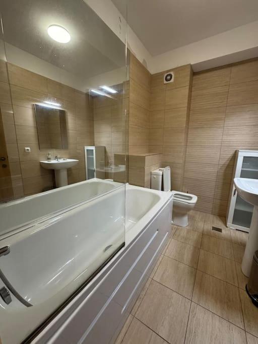 Apartment Solar 50, Private Parking, 2 Bedroom Bucureşti Exterior foto